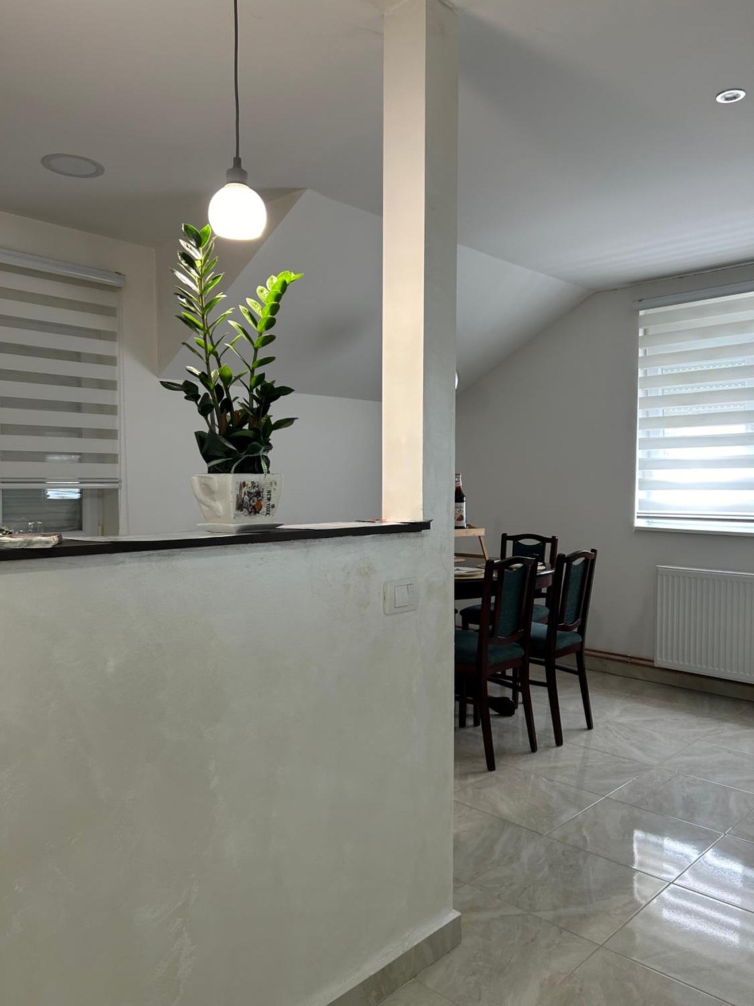 Apartman Diamond Lux Surčin Zewnętrze zdjęcie